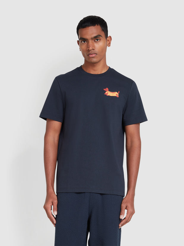 Devon Graphic T-Shirt In True Navy