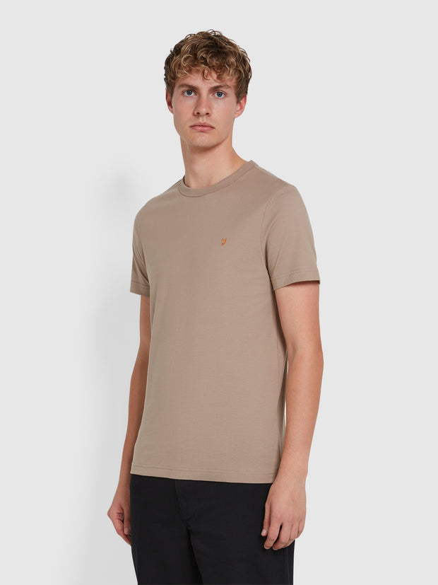 Ellis T-Shirt In Smoky Brown