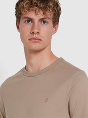 Ellis T-Shirt In Smoky Brown