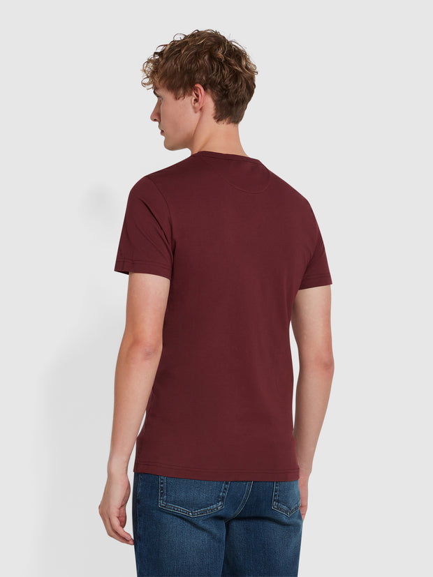 Ellis T-Shirt In Farah Red