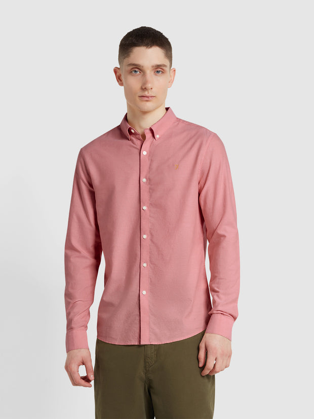 Brewer Slim Fit Organic Cotton Oxford Shirt In Carnation Pink