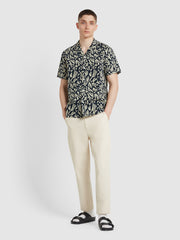 Saunders Short Sleeve Revere Print Shirt In True Navy