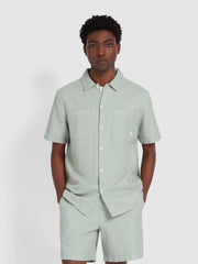 Judson Short Sleeve Waffle Shirt In Grove Green