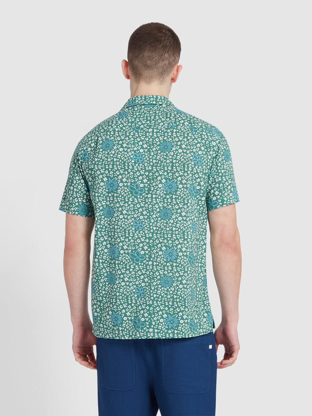 Landon Short Sleeve Floral Print Shirt In Green Meadow